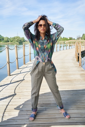 Trousers Africa in Your Pocket Green Botanic