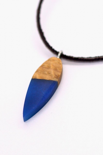 Necklace Wood Leaf Blue